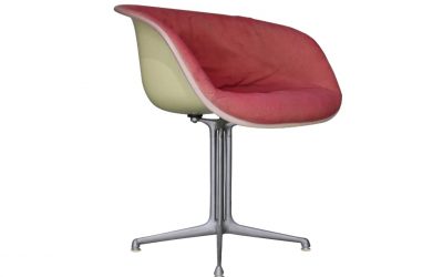 Cadeira-Charles-Eames